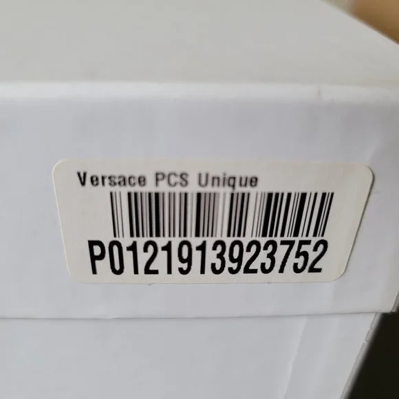 Versace Collection - Picture 5 of 9